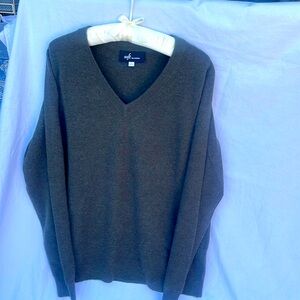 Naadam 100% cashmere sweater by soft